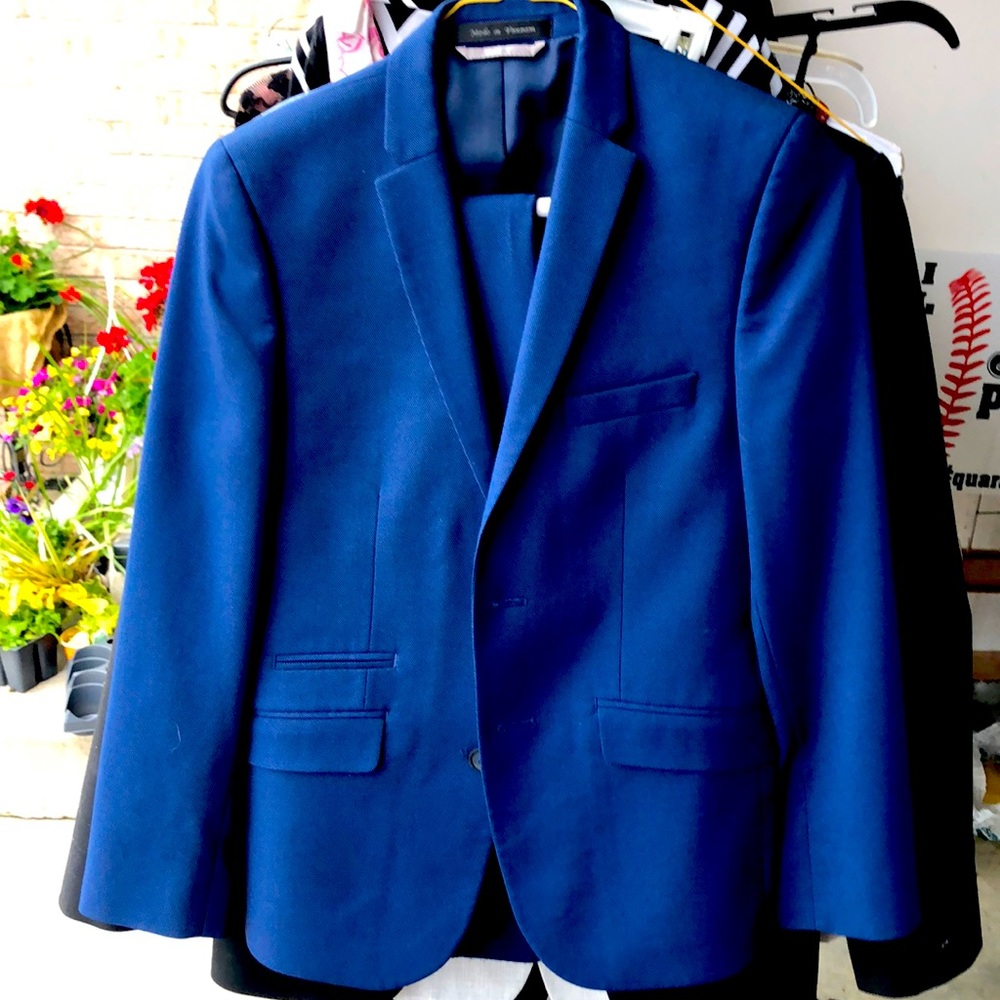 Boy’s suit